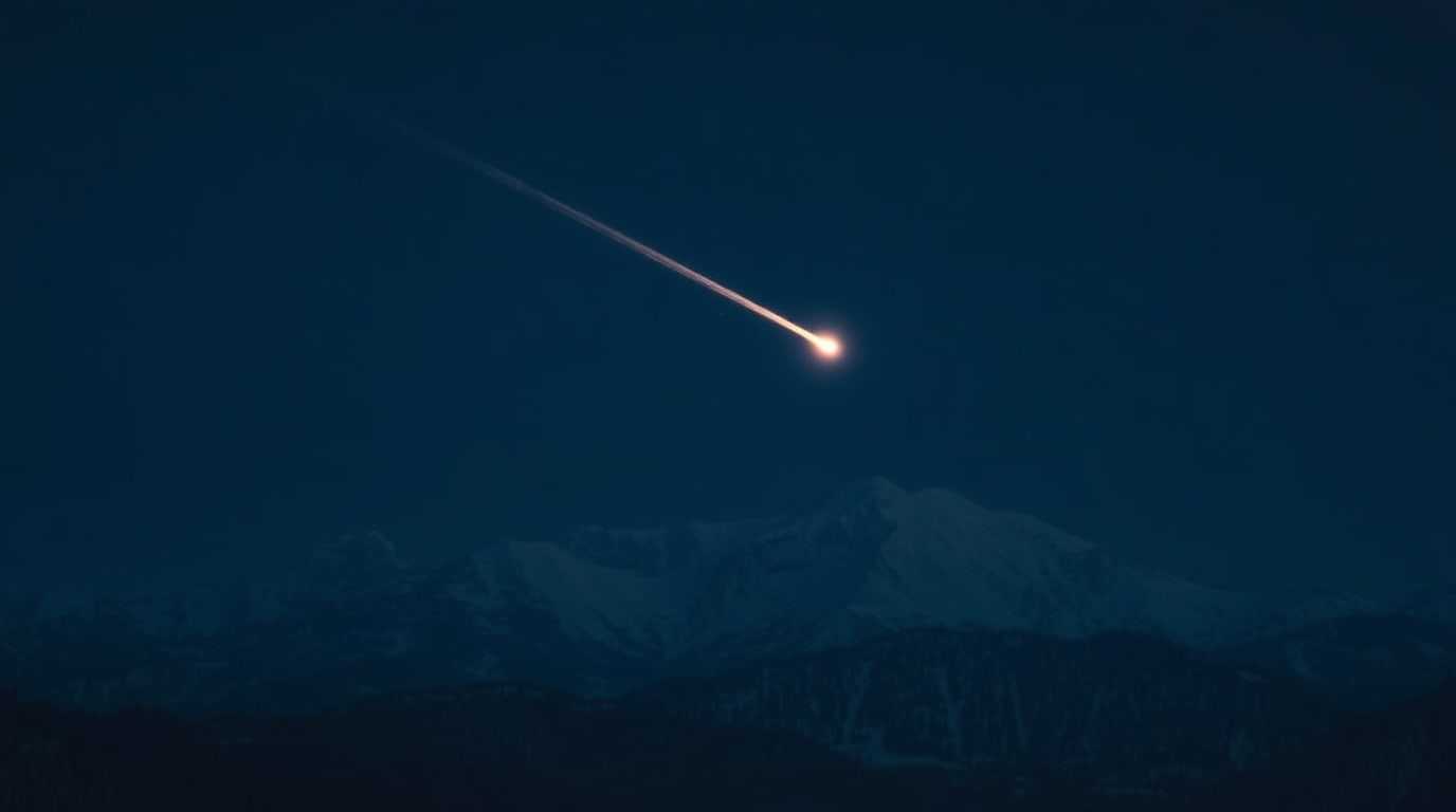 Asteroid passing near Earth